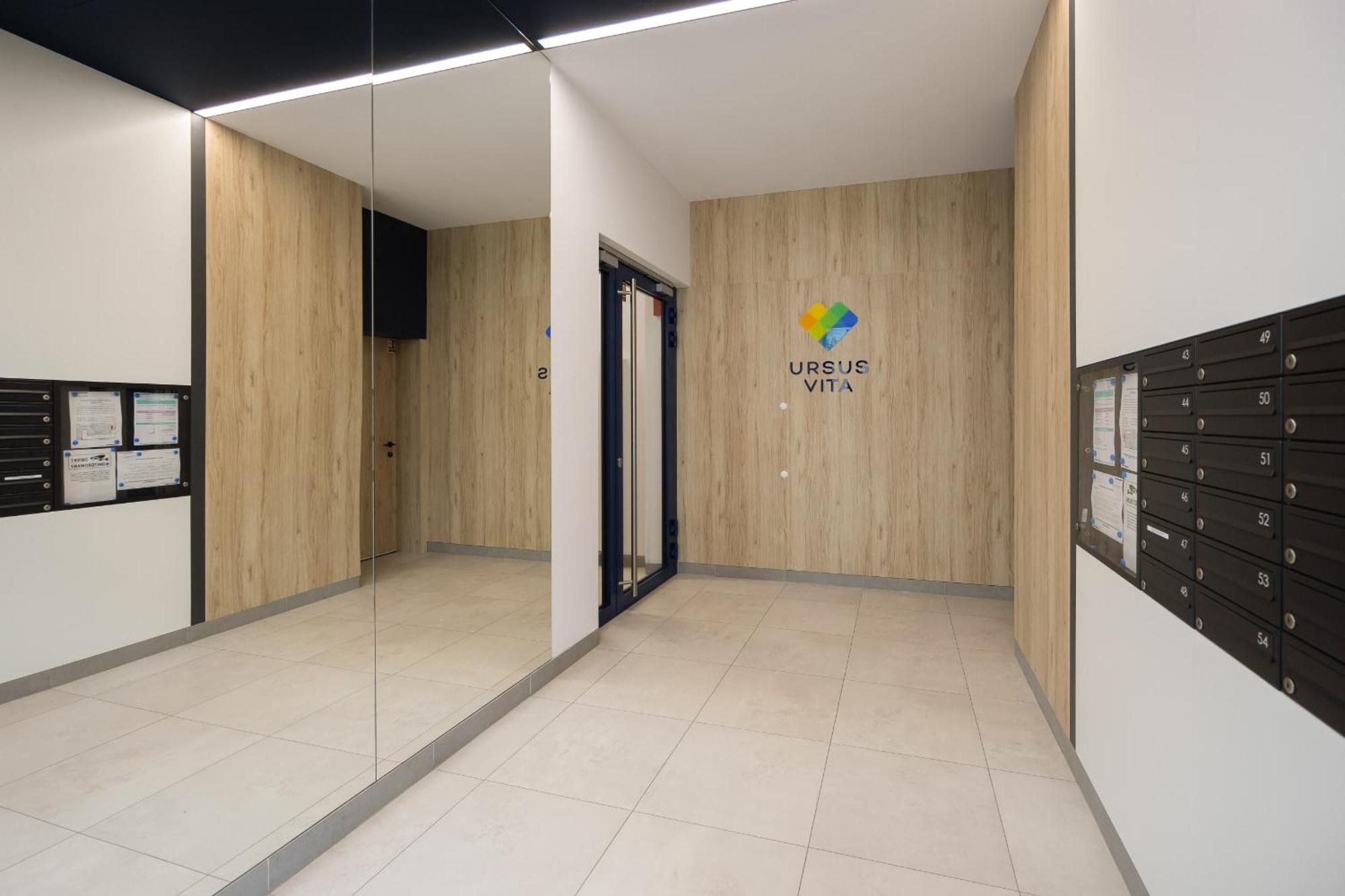 Stylish Apartments With Parking By Noclegi Renters Варшава Экстерьер фото